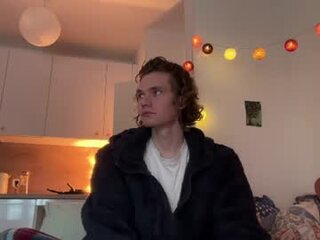 di_n_alex