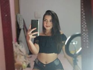 mia_shade