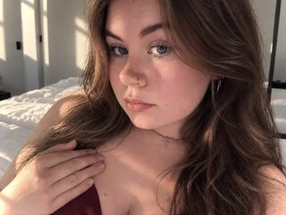 ItsLittleLola